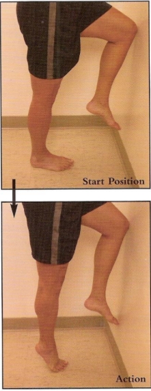 Wzmacnianie mięśni krótkich stopy i tylnej części goleni na jednej nodze